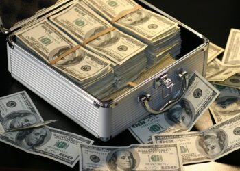 Personal Loan vs. Credit Card: When to Choose Which