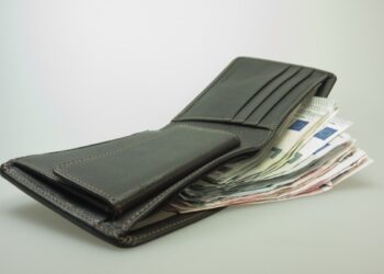 Large Unsecured Loans with Fair Credit: Is It Possible?